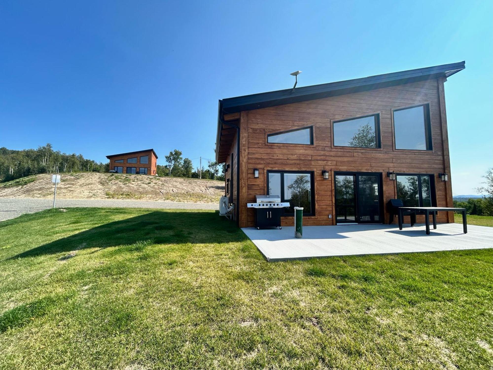 Chalets Domaine Otis Saint-Félix-d'Otis Zewnętrze zdjęcie